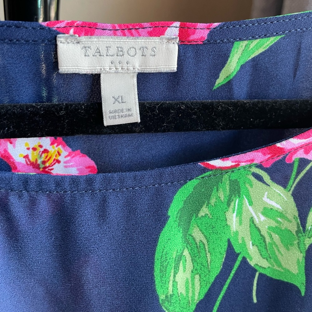 Talbots top - Picture 3 of 9